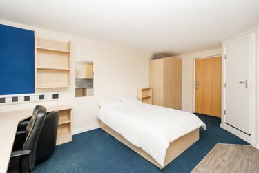 1 bed studio, Hoyle Street, Kelham Island, Sheffield, S37LG - Image 1